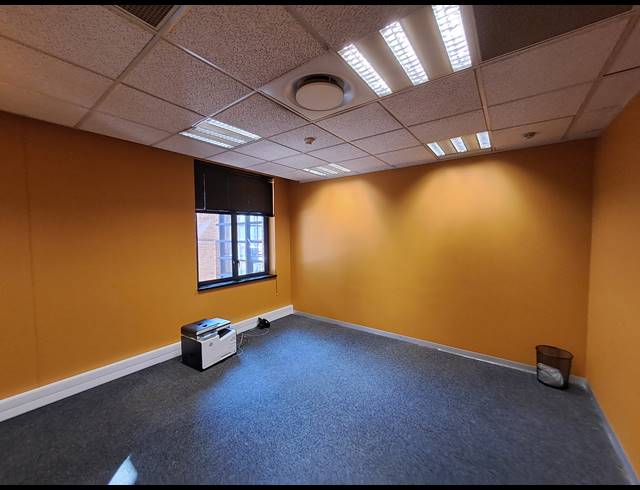 365M² OFFICE TO LET IN MELROSE ARCH